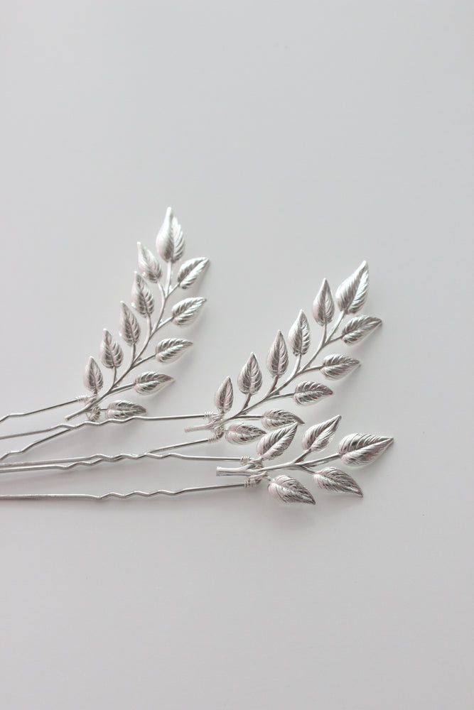 ANDY | Chic trio of 925 silver plated leaf wedding hair pins for the bride or occasion