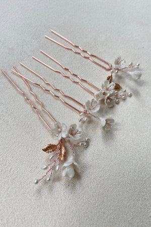 LAURA | Rose gold hair pins with flowers, rose gold leaves and genuine pearls