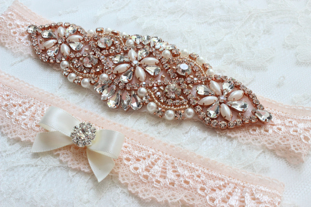 Luxury Lace Wedding Garter Set